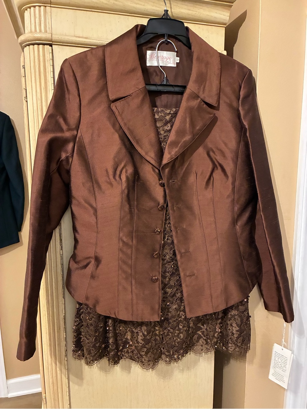 MONTAGE 2pc Skirt Suit / Silk / Lace